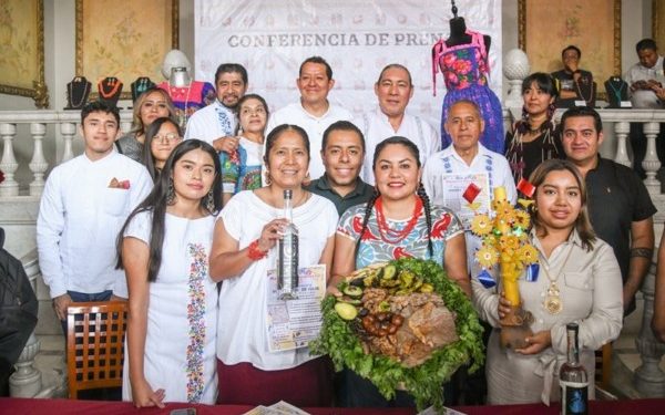 Tlacolula celebra con sabor, tradición y arte popular la Guelaguetza 2025