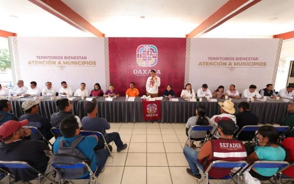 Como nunca antes, Salomón Jara prioriza la conectividad y progreso con la pavimentación de caminos en la Sierra de Juárez