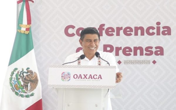 Anuncia Gobernador de Oaxaca obras carreteras para mejorar la conectividad en la Cuenca del Papaloapan