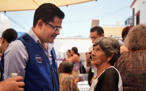 Apoya SDHyBC a 450 chihuahuenses con atenciones médicas y vacunas contra el sarampión