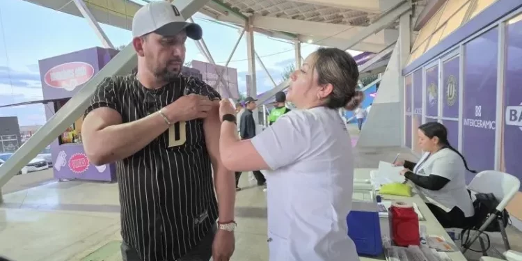 Gobierno de Maru Campos ha vacunado a 423 mil chihuahuenses contra el sarampión