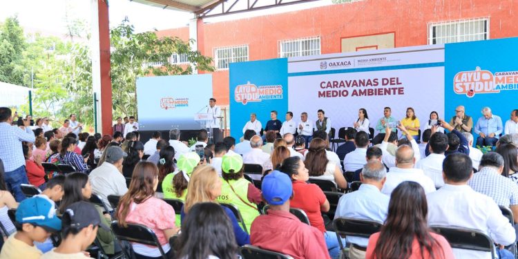 Pone en marcha Salomón Jara Caravanas Layú Stidu para el cuidado ambiental