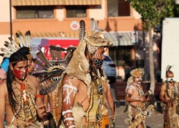 Reúne Festival Omáwari a más de mil 500 asistentes para conmemorar el Día Internacional de los Pueblos Indígenas