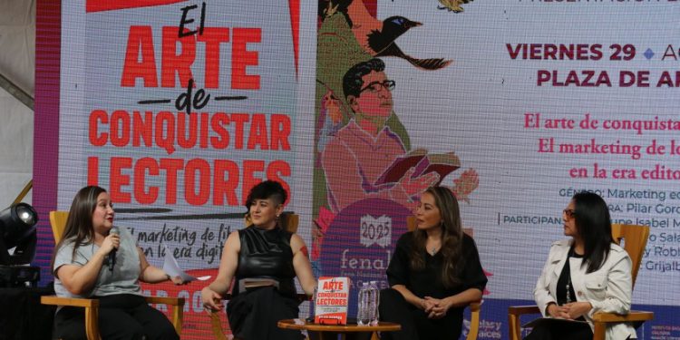 Teatro, presentaciones de libros y reflexiones sobre la industria editorial tuvo la Fenaliz 2025