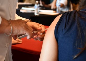 Aplica Estado más de 22 mil vacunas contra el sarampión