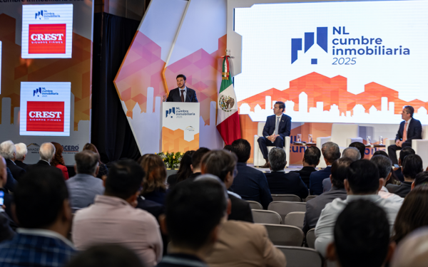 Inaugura Gobernador NL Cumbre Inmobiliaria 2025