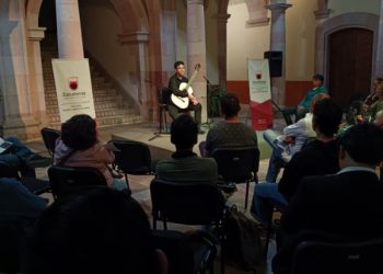 La guitarra contemporánea de Bernardino Rodríguez Espejo resonó en el Museo Zacatecano