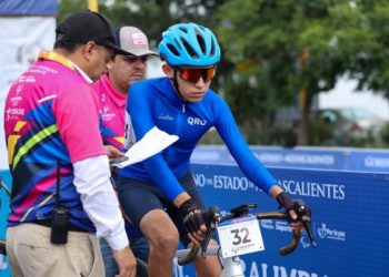 Paraciclista queretano rompe récord en medallas de oro en Paralimpiada Nacional