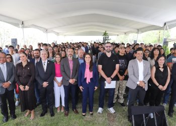 TERE JIMÉNEZ IMPULSA LA EDUCACIÓN DE VANGUARDIA CON NUEVO LABORATORIO DE AERONÁUTICA EN LA UNIVERSIDAD POLITÉCNICA DE AGUASCALIENTES
