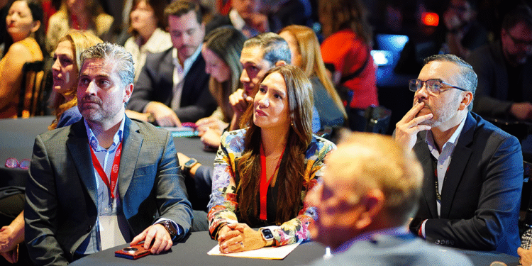 Inaugura Equinix nuevo Centro de Datos en Nuevo León con inversión de 250 mdd