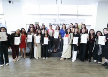 Asociación civil Creadoras de Futuro celebra su primer aniversario en el Senado de la República