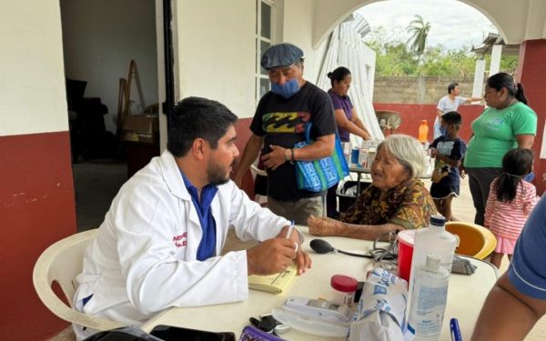 Brinda Sebienti más de 70 mil servicios del programa Ve’e Tata en cuatro regiones de Oaxaca