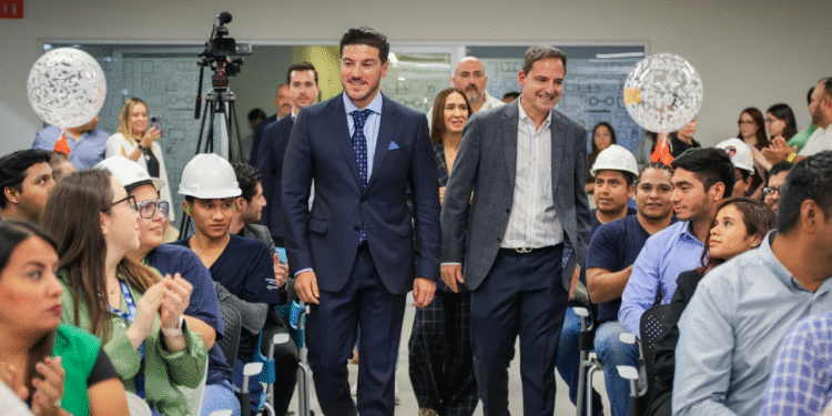 Entrega Gobernador reconocimiento “Hecho en Nuevo León” a Cuprum