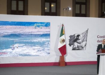 Hay 52 mil servidores públicos atendiendo a afectados por las lluvias: Presidenta; visitará Veracruz, Hidalgo y Puebla