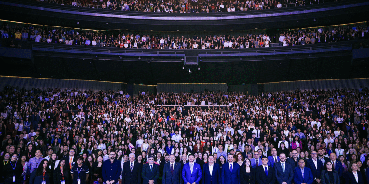 Inaugura Gobernador Congreso Nacional Universitario «Jóvenes: Motor de México»