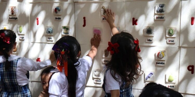 Presenta CaSa “Tapiz de los Sonidos”, material didáctico elaborado para preescolar de San Agustín Etla