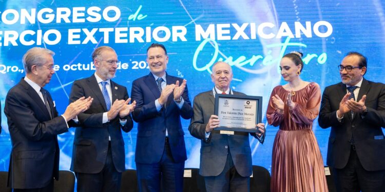 Querétaro impulsa la innovación y apertura internacional en el 31° Congreso de Comercio Exterior Mexicano