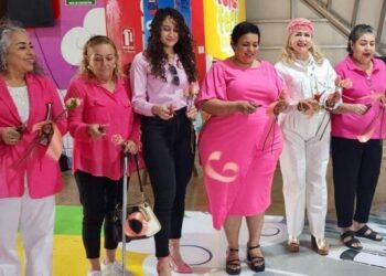 Se inaugura en teleférico exposición “Amor que Sana”, en el marco del Día Mundial de la Lucha contra Cáncer de Mama