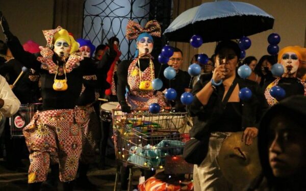 Exploraciones y poéticas callejeras marcan el cuarto día del Festival Internacional de Teatro de Calle Zacatecas 2025