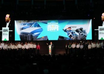 Estamos construyendo en equipo un mejor Coahuila: Manolo