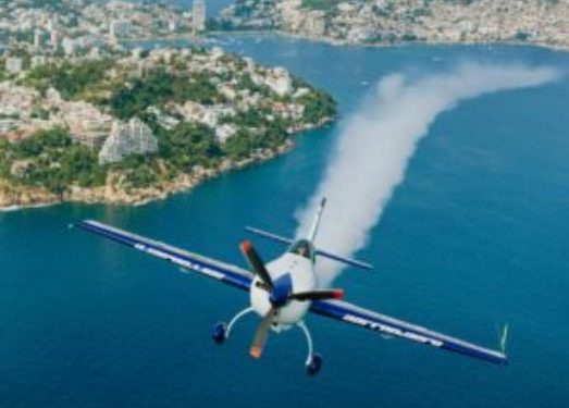 Acapulco brilla con miles de visitantes en el segundo día del Air Show 2025