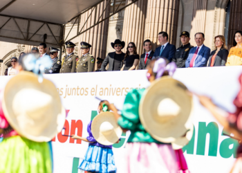 Celebra NL desfile por la Revolución Mexicana; Entregan Premio Estatal del Deporte 2025