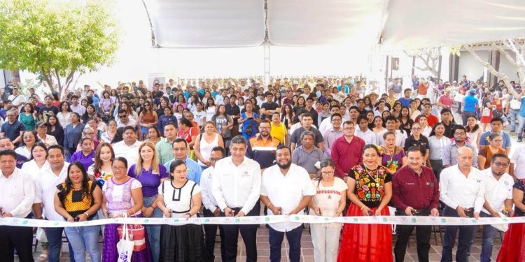 Concluye foro Oaxaca Impulsa 2025 en Juchitán de Zaragoza