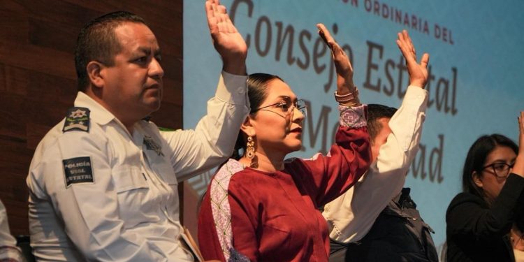 Destaca Semovi capacitación de más de 11 mil personas operadoras y concesionarias del transporte público en primer semestre de 2025