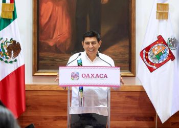 En 3 años de trabajo, Gobierno de Salomón Jara atiende 3 mil 92 kilómetros de caminos