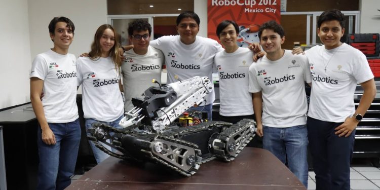ESTUDIANTES DE AGUASCALIENTES, ENTRE LOS MEJORES DEL MUNDO EN COMPETENCIA DE ROBÓTICA E INTELIGENCIA ARTIFICIAL