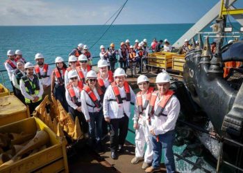 Gobernador Joaquín Díaz Mena e integrantes del CCE Yucatán supervisan avances del dragado del Puerto de Progreso