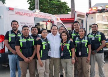 Gobierno fortalece la atención médica en el sur de Yucatán con nuevas ambulancias equipadas