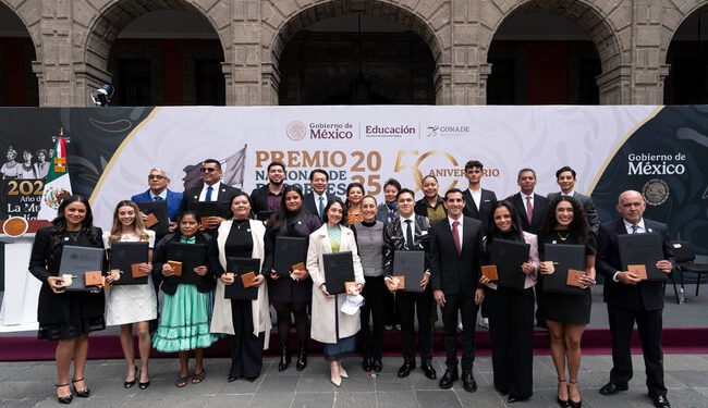 Gracias por la alegría que le dan al pueblo de México: Presidenta Claudia Sheinbaum entrega Premio Nacional de Deportes 2025