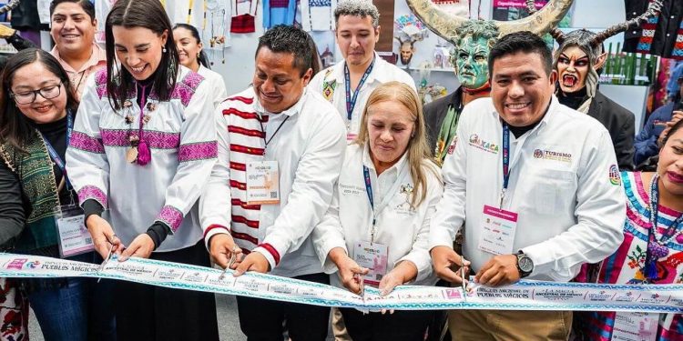 Inaugura Sectur Estatal stand de Oaxaca en el Tianguis Nacional de Pueblos Mágicos 2025