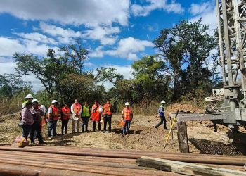 Inicia Ceabien rehabilitación del sistema de agua potable de San Agustín Yatareni