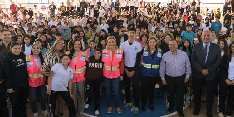 Maru Campos arranca el Programa Juntos Construimos en beneficio de casi 14 mil estudiantes