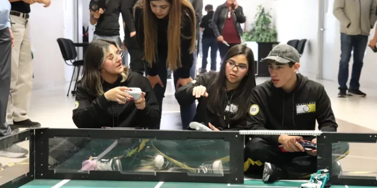Participan 378 estudiantes en Segundo Concurso Estatal de Robótica “RoboRally 2025”