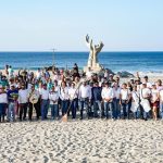 Realiza Sectur Oaxaca Magna Limpieza de Playas en la Costa