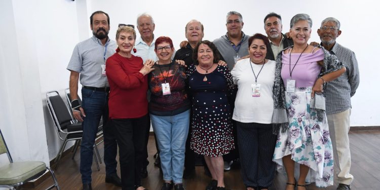 EL DIF ESTATAL INVITA A ADULTOS MAYORES A DISFRUTAR DE TALLERES GRATUITOS EN EL CENTRO GERONTOLÓGICO