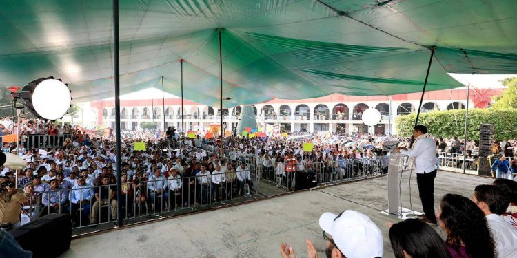 Gobierno de Salomón Jara da resultados en la Cuenca del Papaloapan con acciones en campo, salud, caminos y apoyos sociales