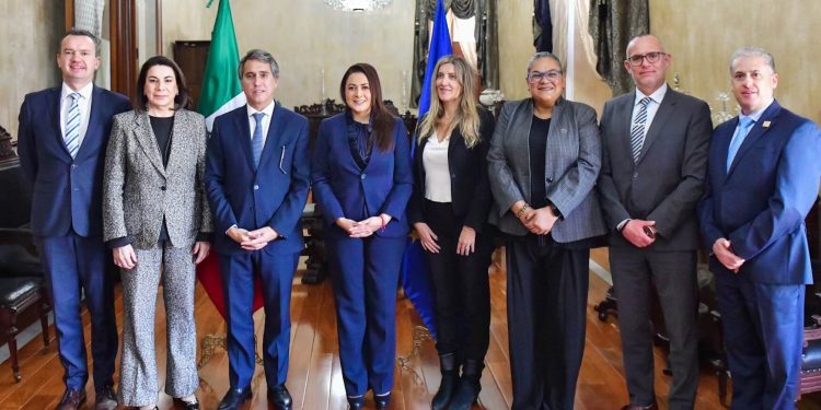 TERE JIMÉNEZ ABRE POSIBILIDAD DE COOPERACIÓN COMERCIAL Y EDUCATIVA TRAS REUNIRSE CON EL EMBAJADOR DE LA UNIÓN EUROPEA EN MÉXICO