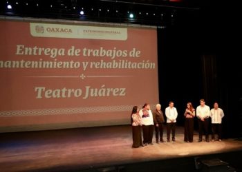 Entrega Salomón Jara trabajos de mantenimiento y rehabilitación del Teatro Juárez que dignifican este recinto cultural