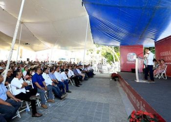 ¡Vamos por más!, Salomón Jara realiza acciones que fortalecen la educación de la Sierra de Flores Magón